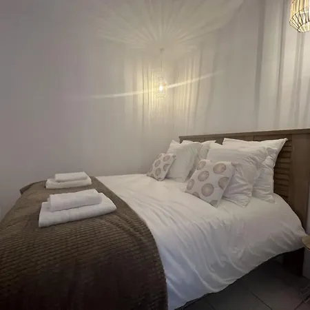 Appartement Superbe T2 Vue Mer, Clim, Parking Gratuit *